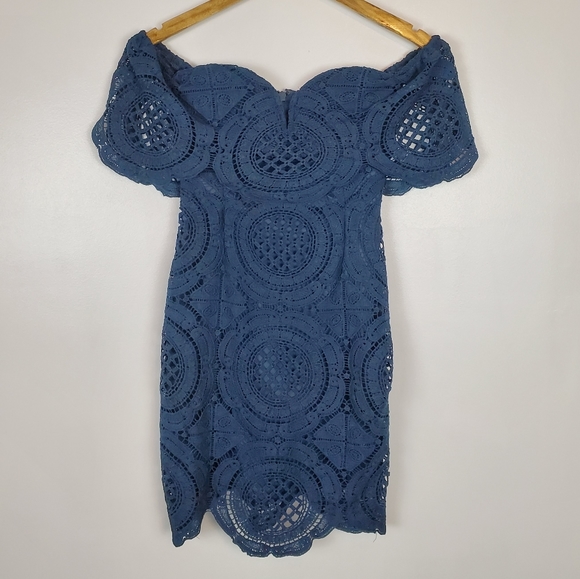 Lulus Dresses & Skirts - Lulu's Bellissimo crocheted off shoulder dress